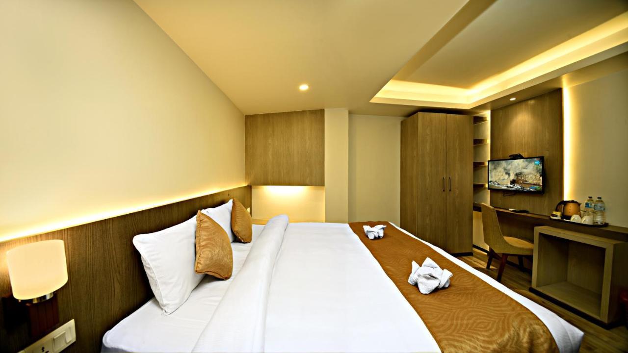 The Milestone Hotel Catmandu Exterior foto
